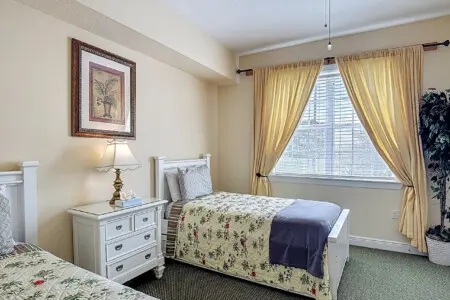 Bedroom with 2 Twin Beds, perfect for Kids