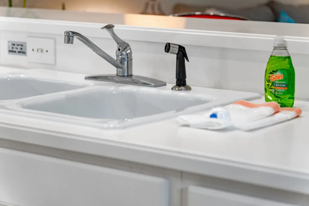 Kitchen sink
