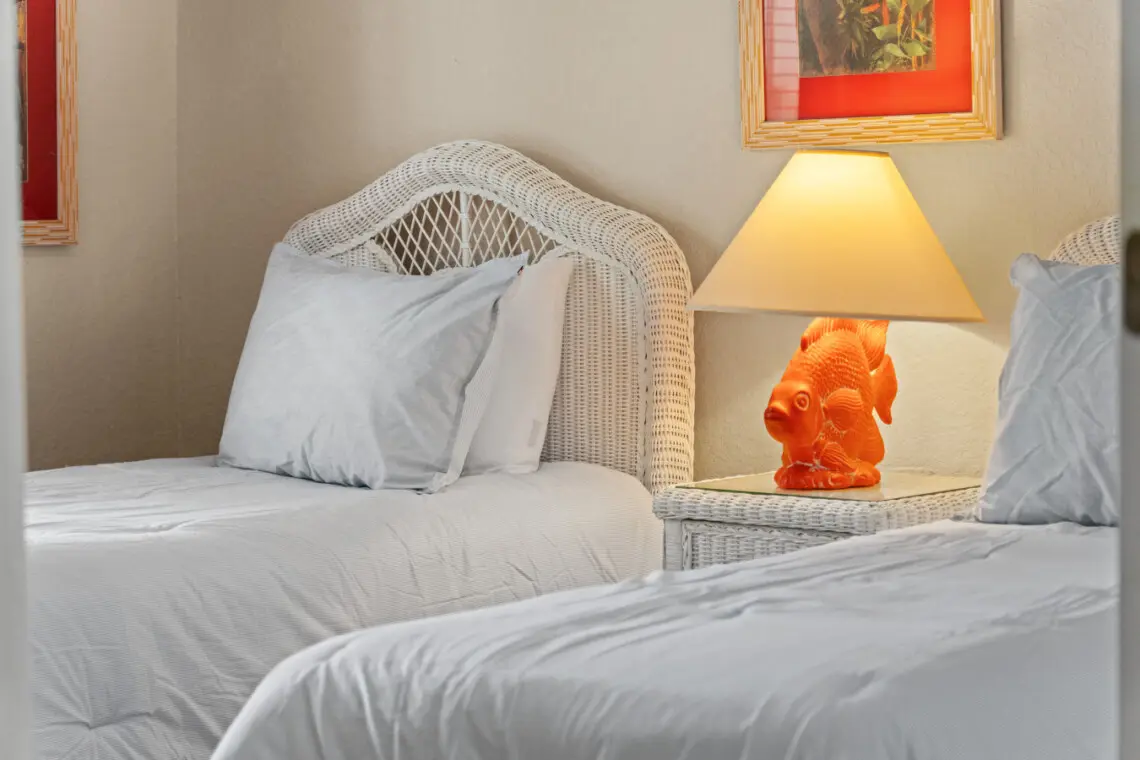 Peaceful twin room with coastal inspired décor.