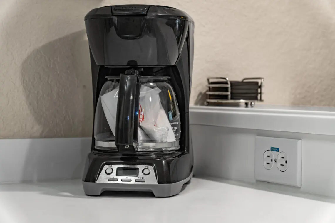 Start your day right with the convenient in home coffee maker.