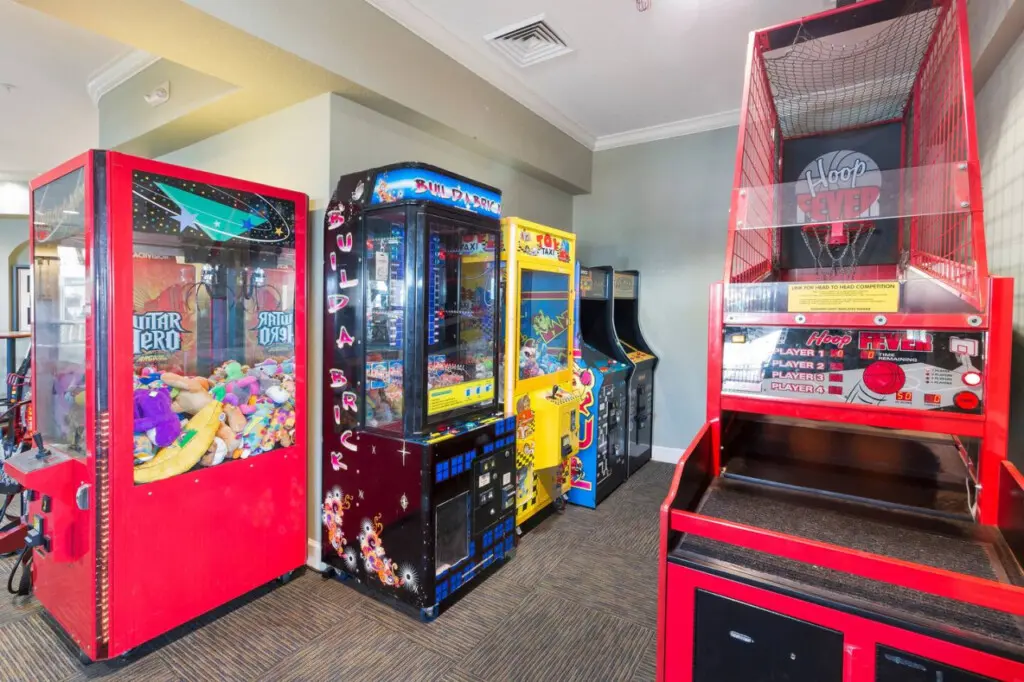 Indoor arcade with basketball and claw machines