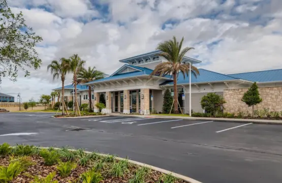 Windsor Island Resort welcoming clubhouse